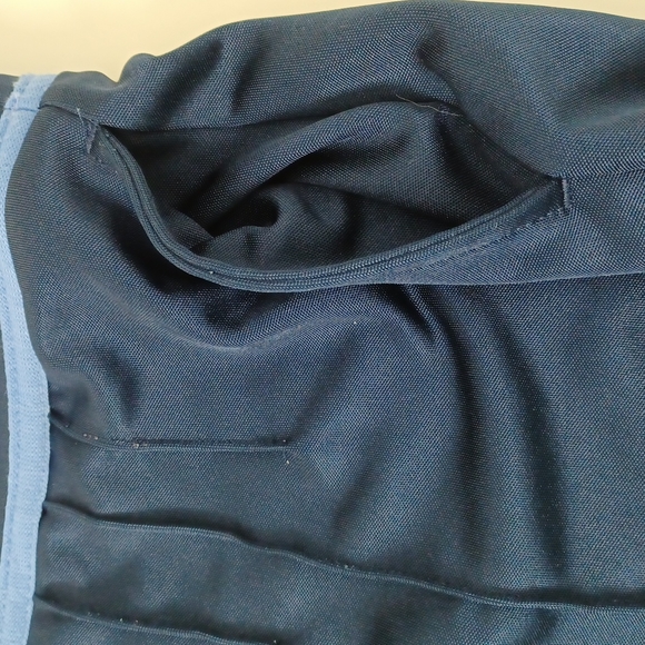 ✨3/$25✨Adidas Navy Athletic Shorts - M - Picture 6 of 8